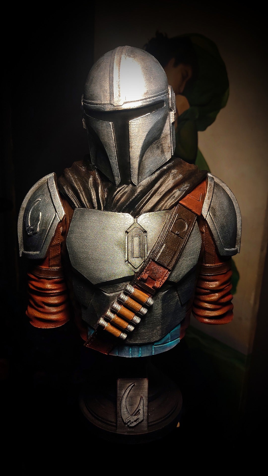 Mandalorian Bust
